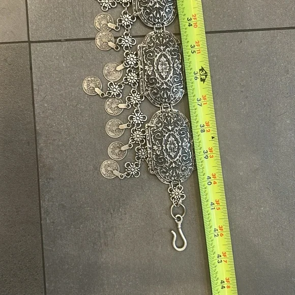 Silk Road Design Pewter Belt - Picture 8 of 11